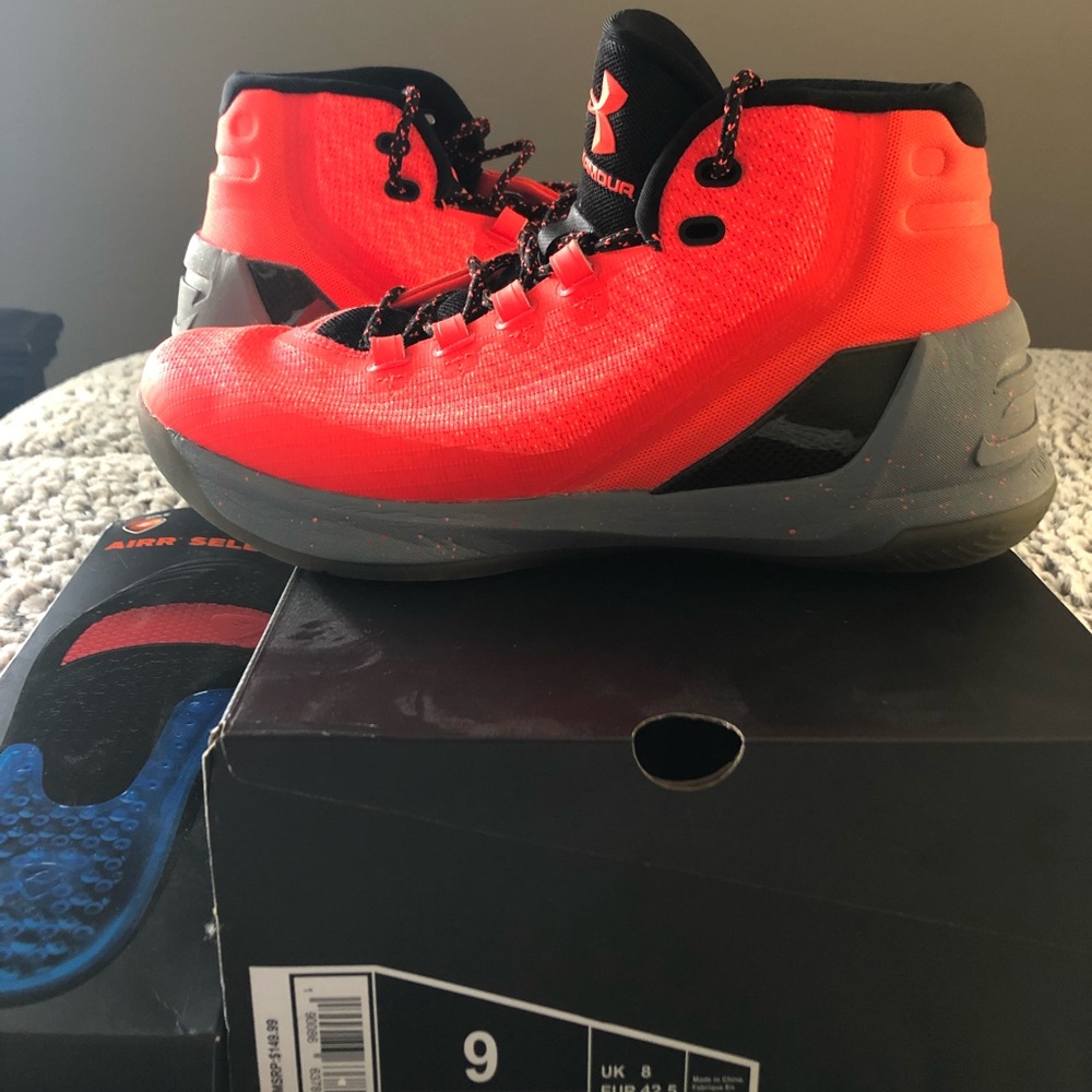 Under Armour Curry 3 basically brand new